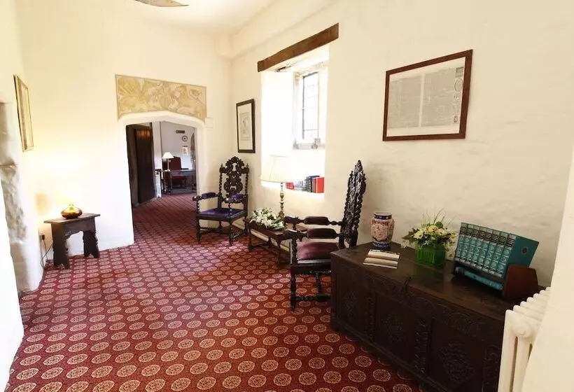 Отель Telford Madeley Court