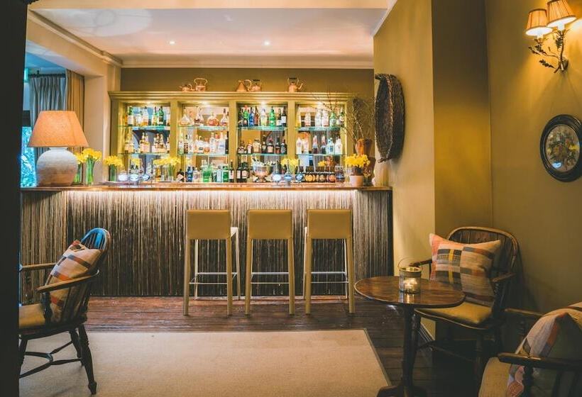 Hotel The Coedymwstwr