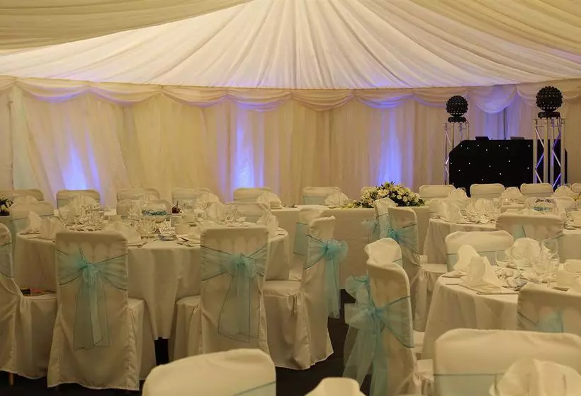 فندق Brandon House