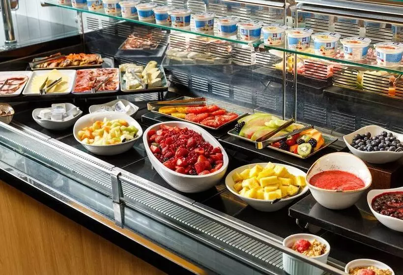 Delta Hotels By Marriott Milton Keynes