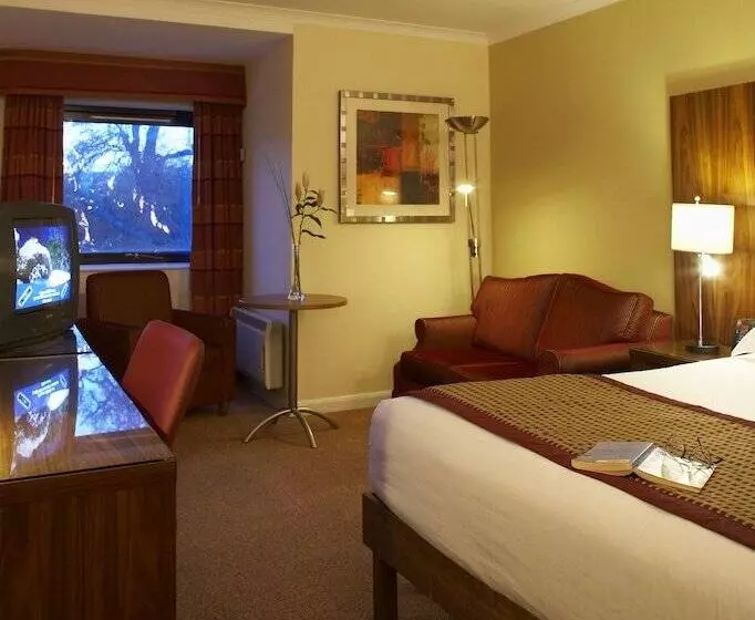 Delta Hotels By Marriott Milton Keynes