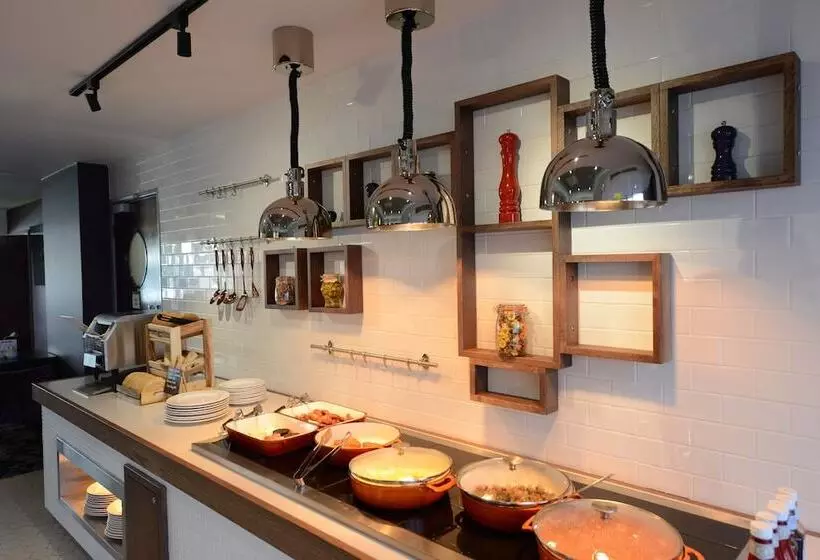 호텔 Holiday Inn Wolverhampton   Racecourse, An Ihg