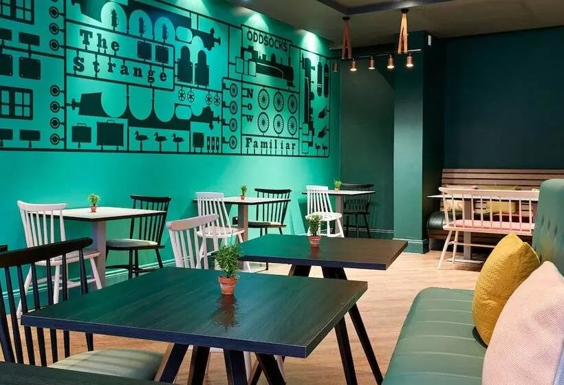 Отель Leonardo Manchester Central