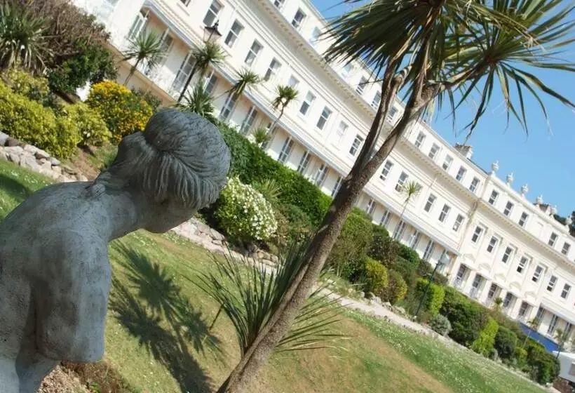 ホテル The Osborne