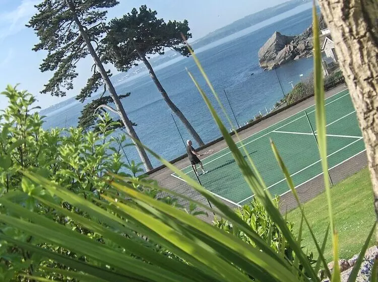 ホテル The Osborne