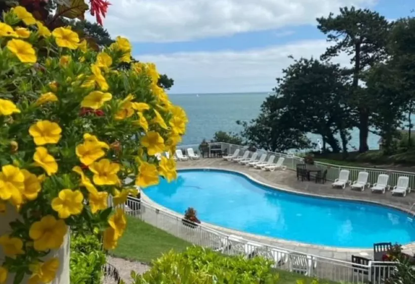 ホテル The Osborne