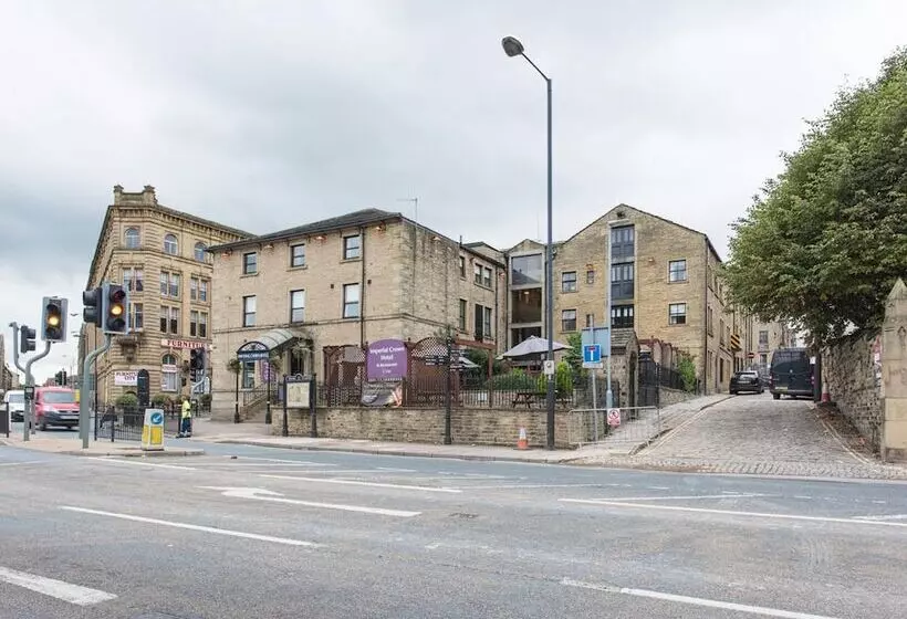 בית מלון כפרי The Imperial Crown