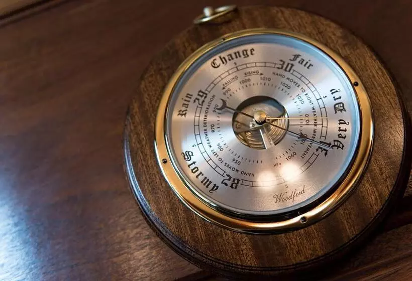 בית מלון כפרי The Imperial Crown