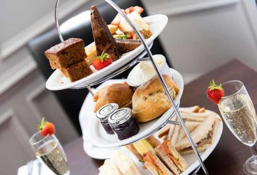 هتل The Imperial Crown