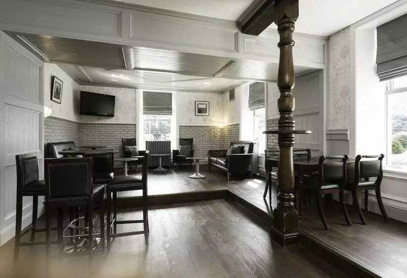 בית מלון כפרי The Imperial Crown