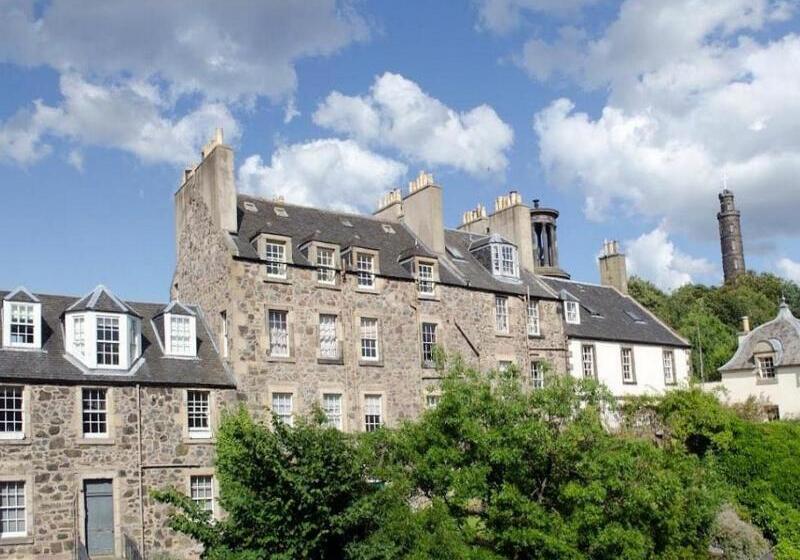 هتل The Parliament House