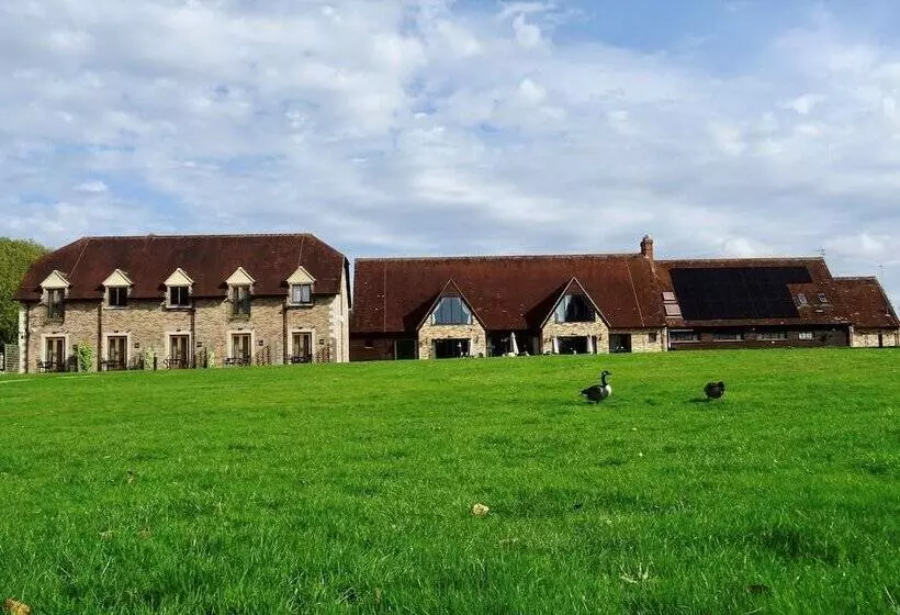 בית מלון כפרי Voco Oxford Thames, An Ihg