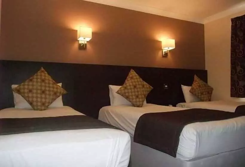 בית מלון כפרי Best Western Gatwick Skylane