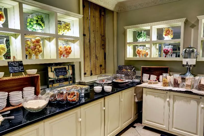 York Pavilion Hotel, Sure Hotel Collection By Best Western