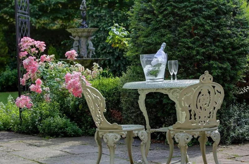 York Pavilion Hotel, Sure Hotel Collection By Best Western