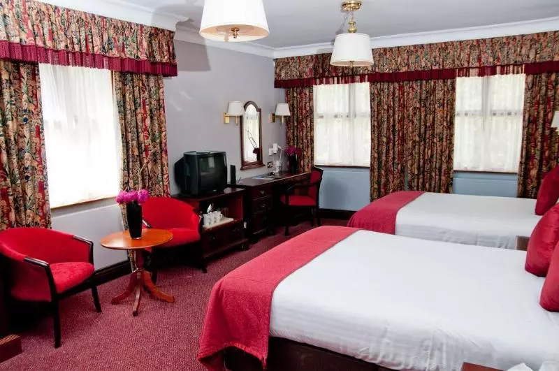 호텔 Birch Selsdon