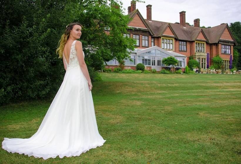 Stanhill Court Hotel, A Member Of Radisson Individuals