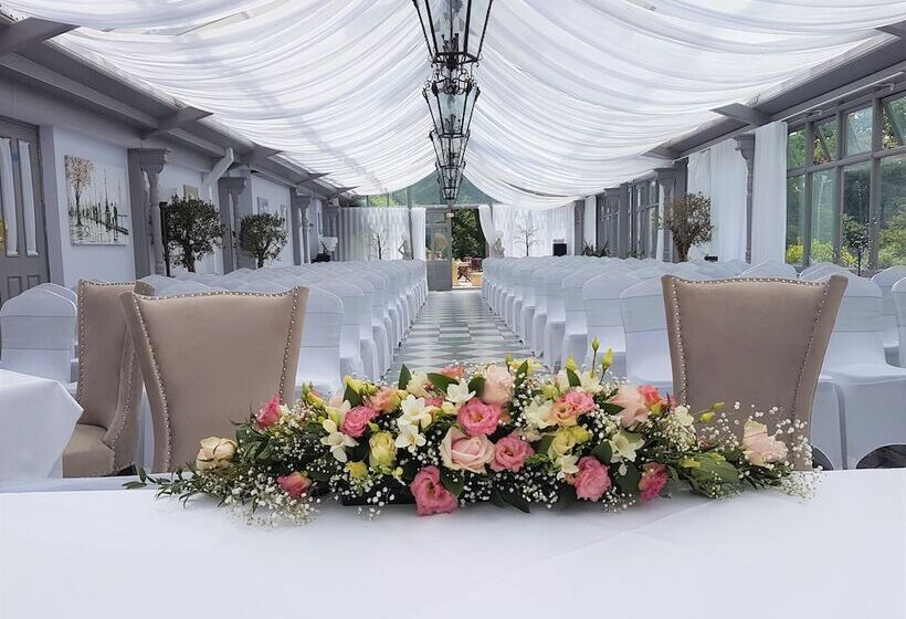 Stanhill Court Hotel, A Member Of Radisson Individuals