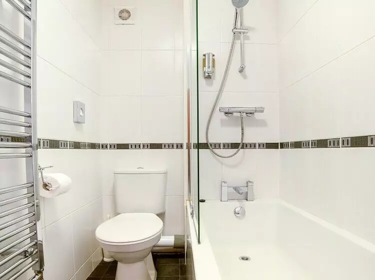 ホテル Ravensworth