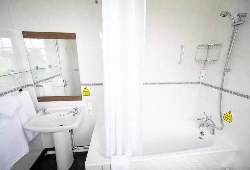 Rising Sun Hotel By Greene King Inns