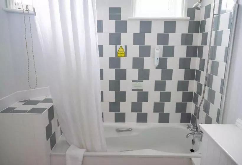 Rising Sun Hotel By Greene King Inns