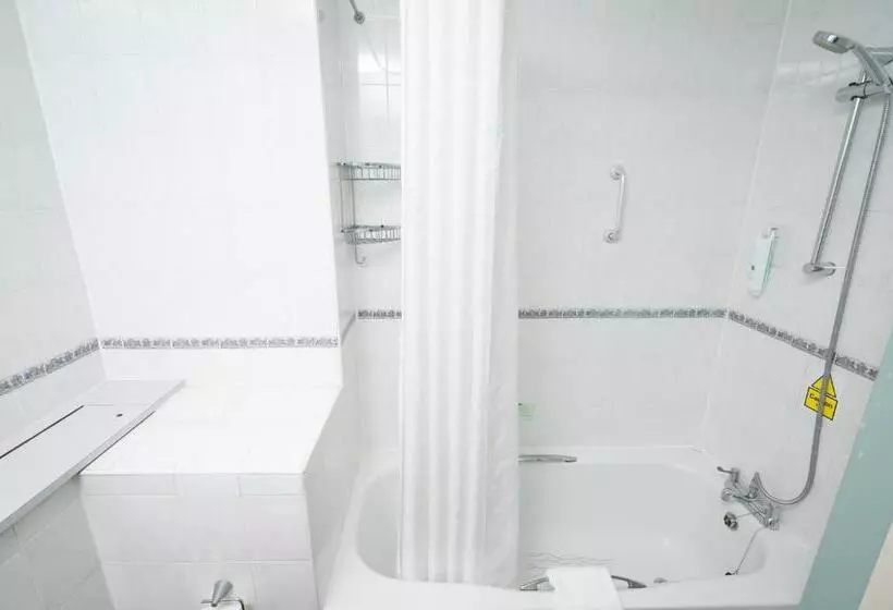 Rising Sun Hotel By Greene King Inns