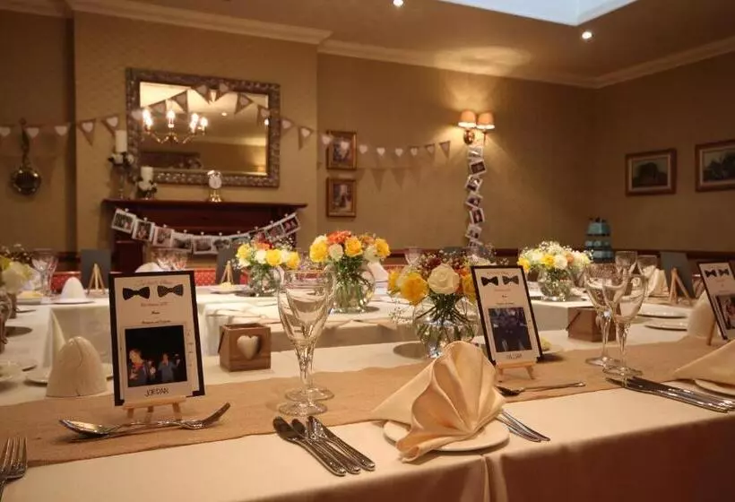 Strathburn Hotel Inverurie By Compass Hospitality