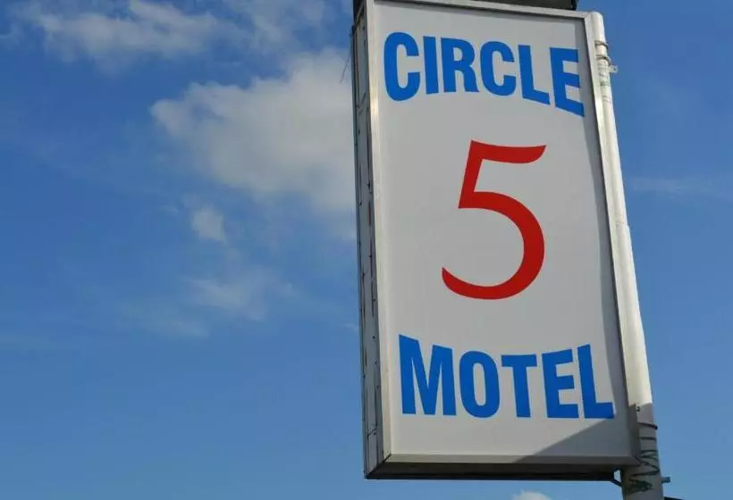 Circle 5 Motel