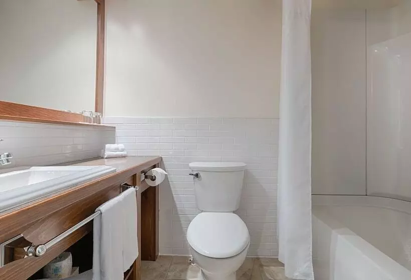 호텔 Auberge Handfield Et Spa