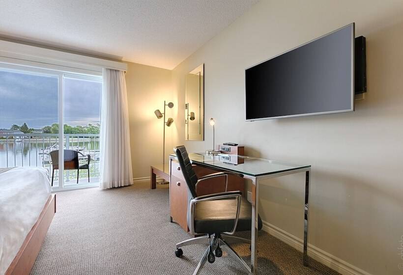 Отель Auberge Handfield Et Spa