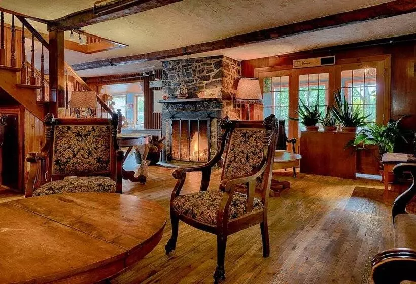 호텔 Auberge Handfield Et Spa