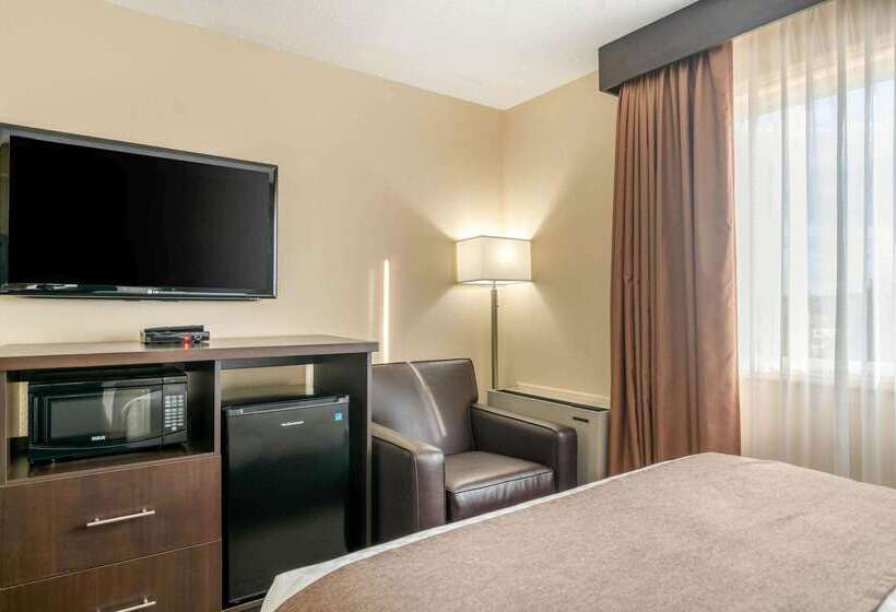 هتل Quality Inn & Suites