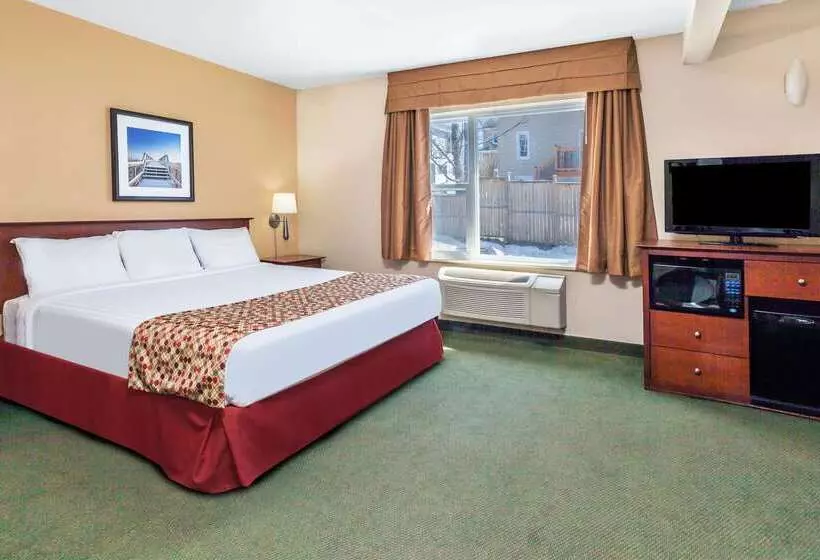 ホテル Super 8 By Wyndham Campbellton Nb