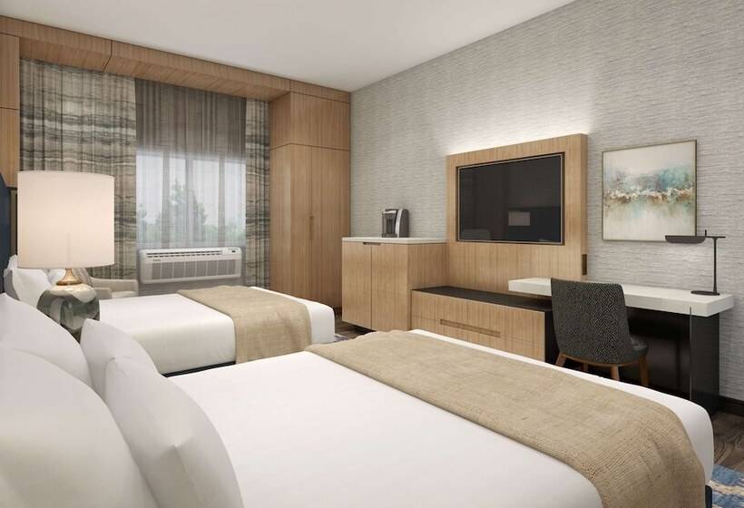 Hotel Doubletree By Hilton Kelowna