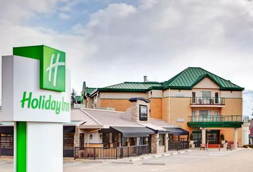 בית מלון כפרי Doubletree By Hilton Kelowna