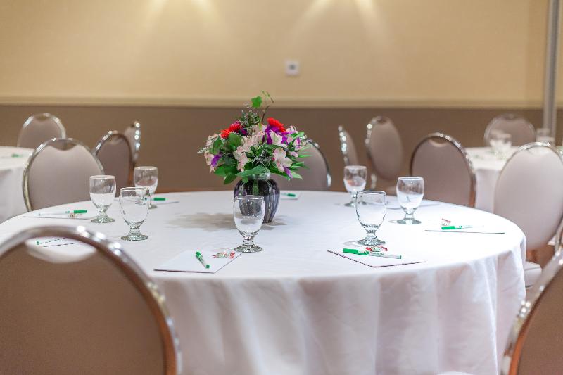 Hotel Doubletree By Hilton Kelowna