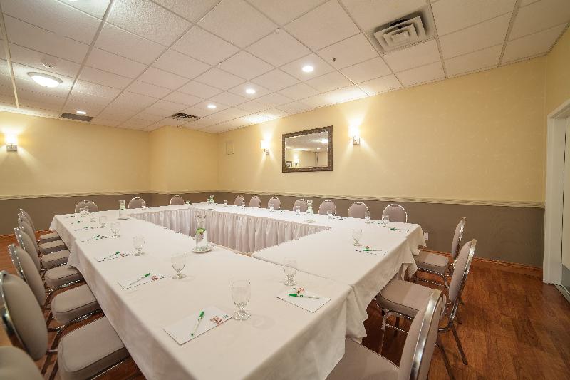 Hotel Doubletree By Hilton Kelowna