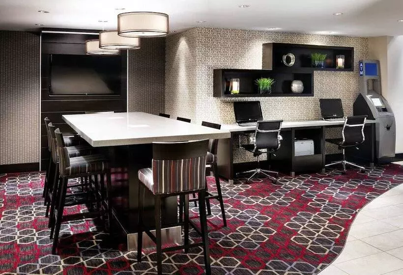 酒店 Four Points By Sheraton Mississauga  Meadowvale