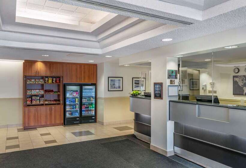 فندق Quality Inn And Suites Montreal East