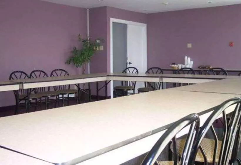 酒店 Quality Inn New Liskeard