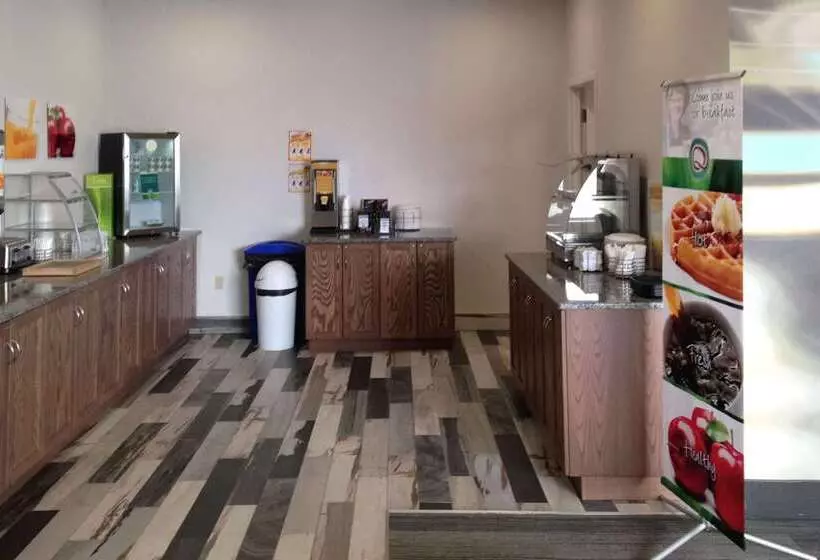 酒店 Quality Inn New Liskeard