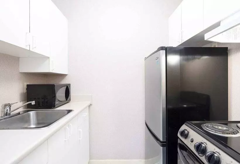 Sandman Hotel Terrace