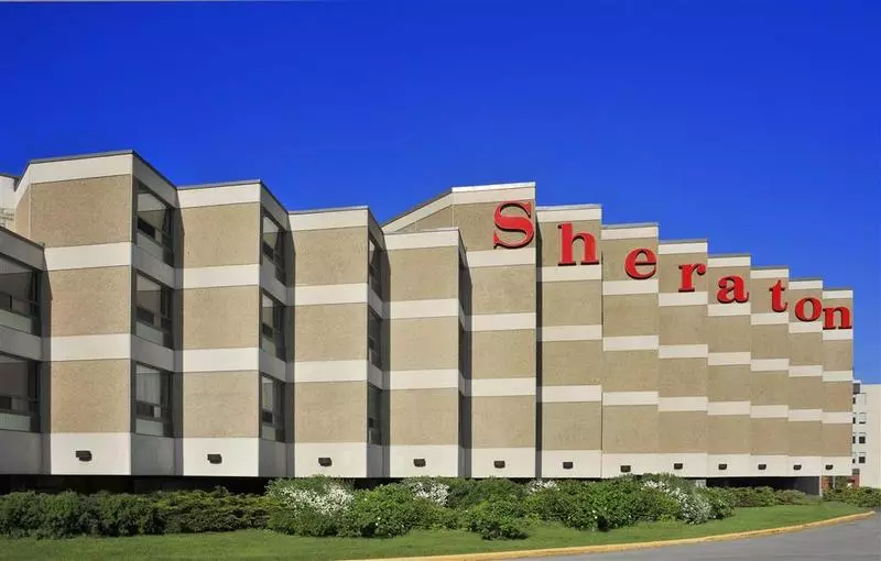 호텔 Sheraton Montreal Airport