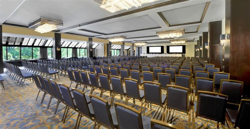 فندق Sheraton Montreal Airport