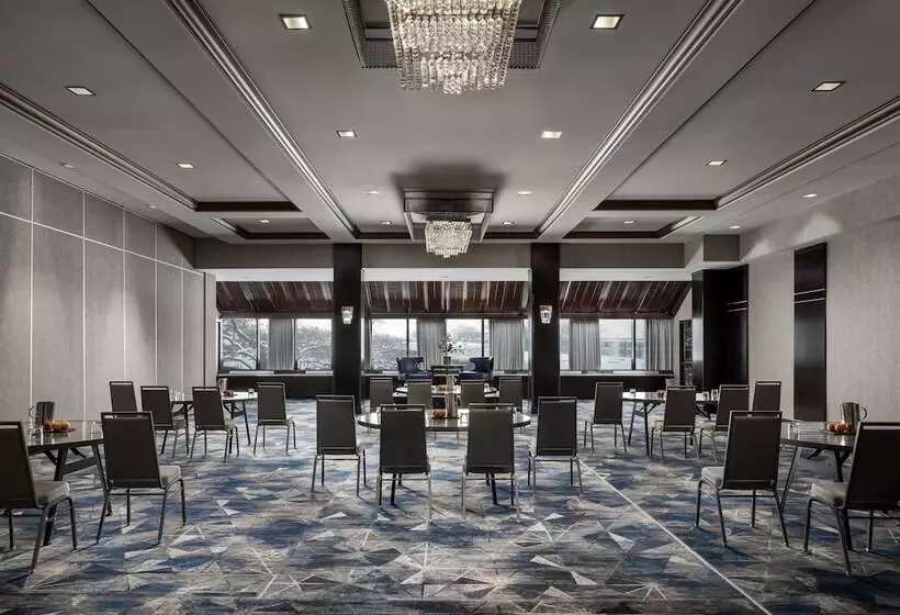 호텔 Sheraton Montreal Airport