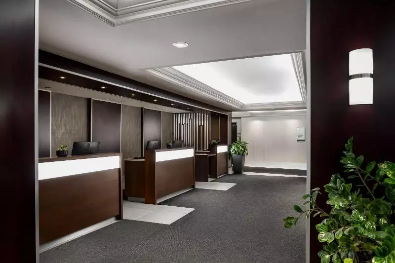 호텔 Sheraton Montreal Airport