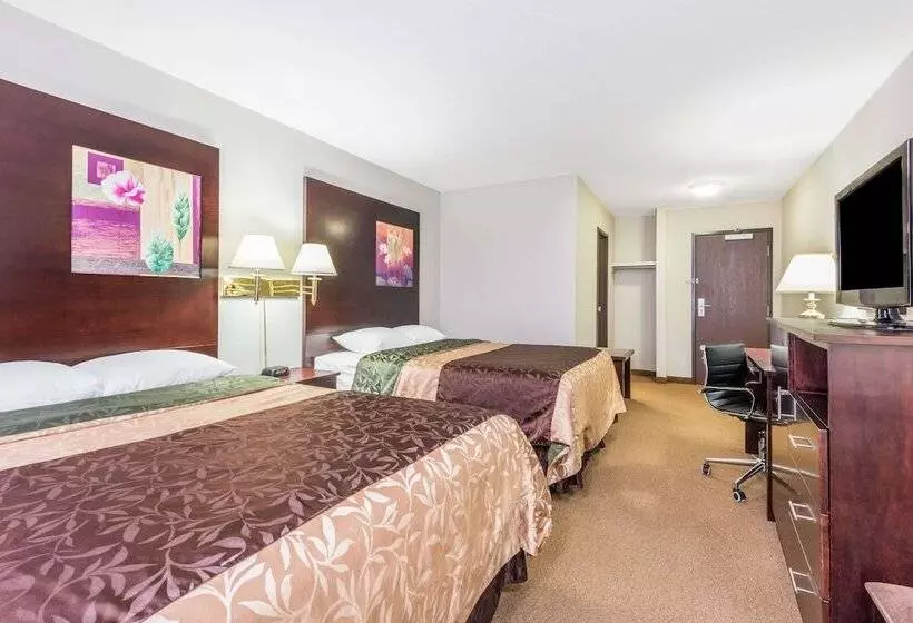 호텔 Super 8 By Wyndham Innisfail