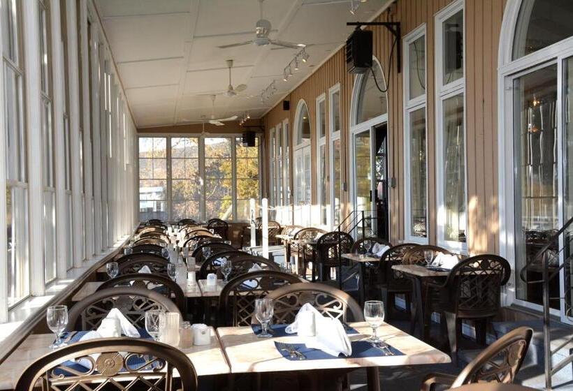 Isaiah Tubbs Resort & Conference Centre