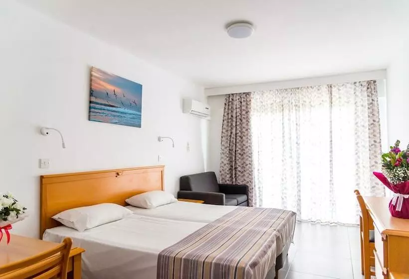 Helios Bay Hotel And Suites