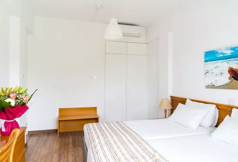 Helios Bay Hotel And Suites